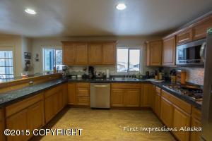 6401 E 8th Ave, Anchorage, AK 99504 photo 6
