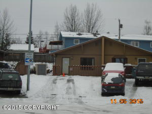 390 Dannilyn Cir, Anchorage, AK 99504 photo 1