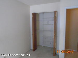 390 Dannilyn Cir, Anchorage, AK 99504 photo 10