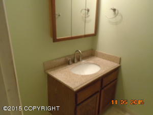 390 Dannilyn Cir, Anchorage, AK 99504 photo 8
