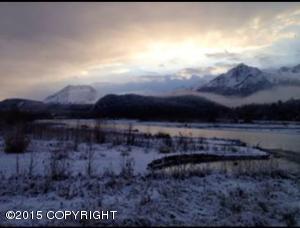 13527 N Crown Dr, Sutton, AK 99674 photo 3