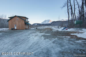 13527 N Crown Dr, Sutton, AK 99674 photo 30