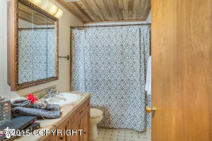 2429 E 20th Ave, Anchorage, AK 99508 photo 24