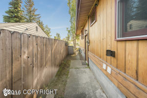 2429 E 20th Ave, Anchorage, AK 99508 photo 31