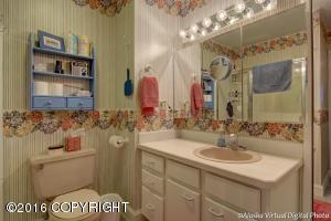 7705 Highlander Dr, Anchorage, AK 99518 photo 24
