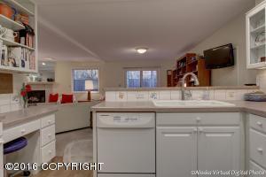 7705 Highlander Dr, Anchorage, AK 99518 photo 16