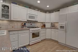 7705 Highlander Dr, Anchorage, AK 99518 photo 13