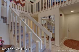 7705 Highlander Dr, Anchorage, AK 99518 photo 4