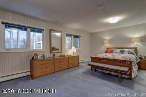 7705 Highlander Dr, Anchorage, AK 99518 photo 23