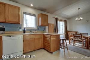 16934 Riddel St, Eagle River, AK 99577 photo 7