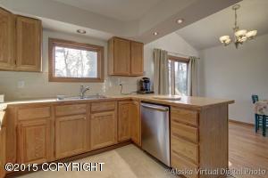 9151 Cathedral Pl, Anchorage, AK 99507 photo 10