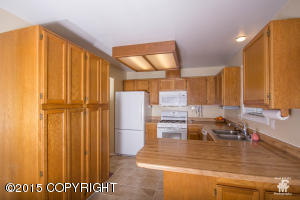 12732 Breckenridge Cir, Eagle River, AK 99577 photo 8