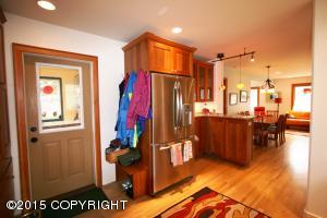 135 E 11th Ave, Anchorage, AK 99501 photo 2
