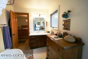 135 E 11th Ave, Anchorage, AK 99501 photo 12