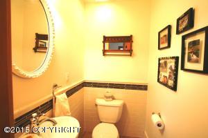 135 E 11th Ave, Anchorage, AK 99501 photo 16