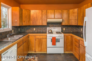 22675 Needels Loop, Chugiak, AK 99567 photo 11