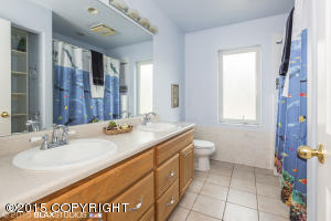15640 Shims St, Eagle River, AK 99577 photo 17