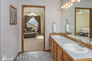 10941 Adanak Cir, Eagle River, AK 99577 photo 25