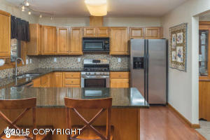 10941 Adanak Cir, Eagle River, AK 99577 photo 8
