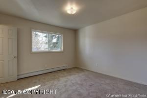 8024 E 2nd Ave, Anchorage, AK 99504 photo 20