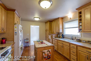 6937 Bugle Ct, Anchorage, AK 99507 photo 10