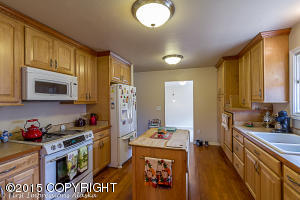 6937 Bugle Ct, Anchorage, AK 99507 photo 8