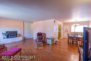 6937 Bugle Ct, Anchorage, AK 99507 photo 2