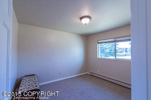6937 Bugle Ct, Anchorage, AK 99507 photo 17