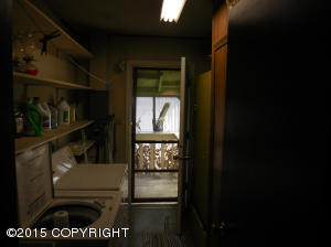 3424 E 16th Ave, Anchorage, AK 99508 photo 9