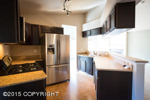 9118 Eagle River Ln, Eagle River, AK 99577 photo 6