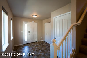 9118 Eagle River Ln, Eagle River, AK 99577 photo 3