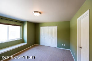 9118 Eagle River Ln, Eagle River, AK 99577 photo 17