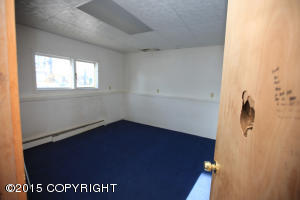 4431 E 2nd Ave, Anchorage, AK 99508 photo 8