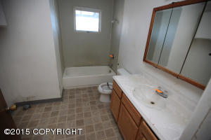 4431 E 2nd Ave, Anchorage, AK 99508 photo 4