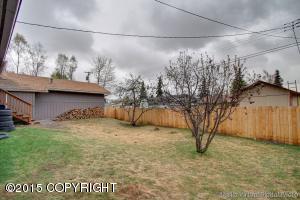 320 Thomas Cir, Anchorage, AK 99508 photo 24
