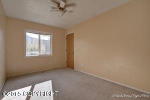18315 Clear Falls Cir, Eagle River, AK 99577 photo 10