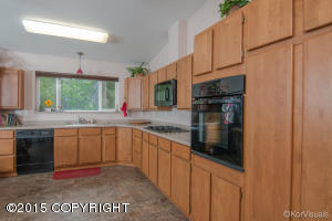 721 E Creekside Dr, Wasilla, AK 99654 photo 4