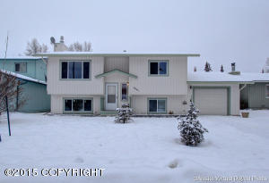 3041 Rosalind Loop, Anchorage, AK 99507 photo 1