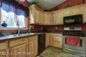 931 E Fairview Loop, Wasilla, AK 99654 photo 13