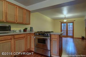 6742 Lunar Dr # E2, Anchorage, AK 99504 photo 14