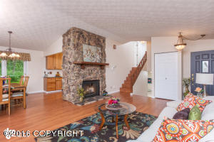 8757 Pluto Dr, Anchorage, AK 99507 photo 5