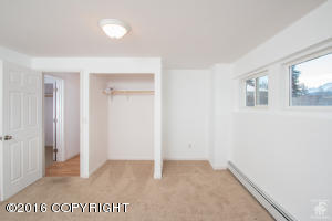 6425 E 14th Ct, Anchorage, AK 99504 photo 25