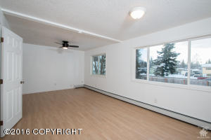 6425 E 14th Ct, Anchorage, AK 99504 photo 18