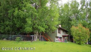 4226 Hampton Dr, Anchorage, AK 99504 photo 2