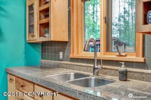 21619 Bear View Pl, Chugiak, AK 99567 photo 10