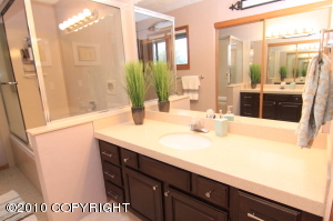 10207 Stewart Dr, Eagle River, AK 99577 photo 8