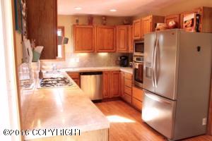 10207 Stewart Dr, Eagle River, AK 99577 photo 5