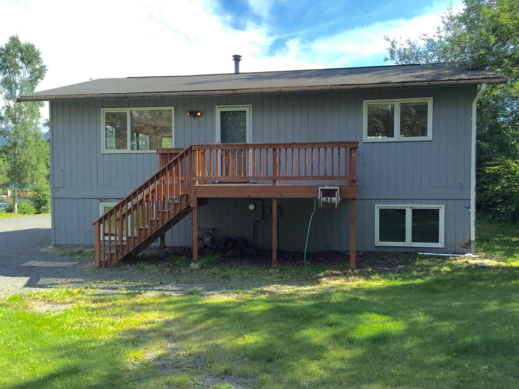 6331 E 6th Ave, Anchorage, AK 99504 photo 1