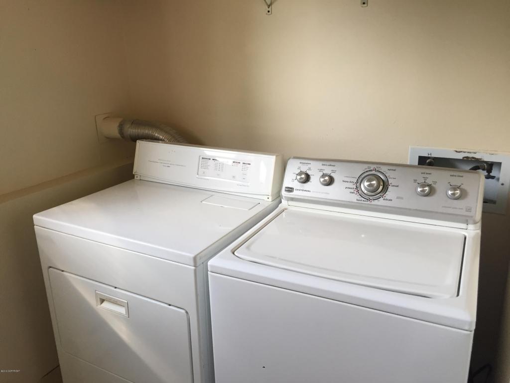 6331 E 6th Ave, Anchorage, AK 99504 photo 10