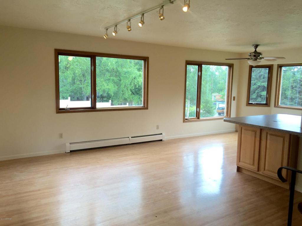 6331 E 6th Ave, Anchorage, AK 99504 photo 4